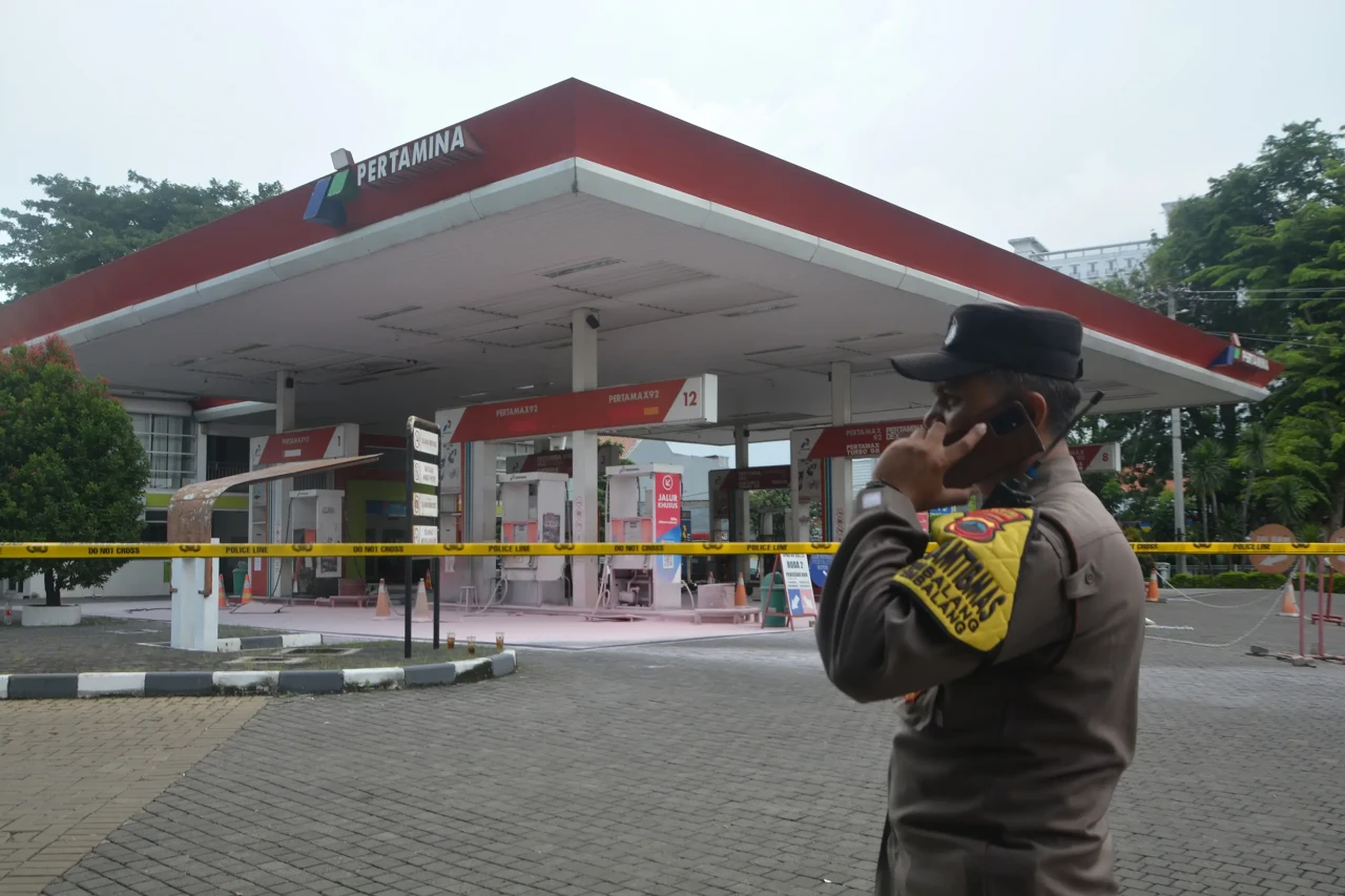 Ledakan Mesin Pompa...