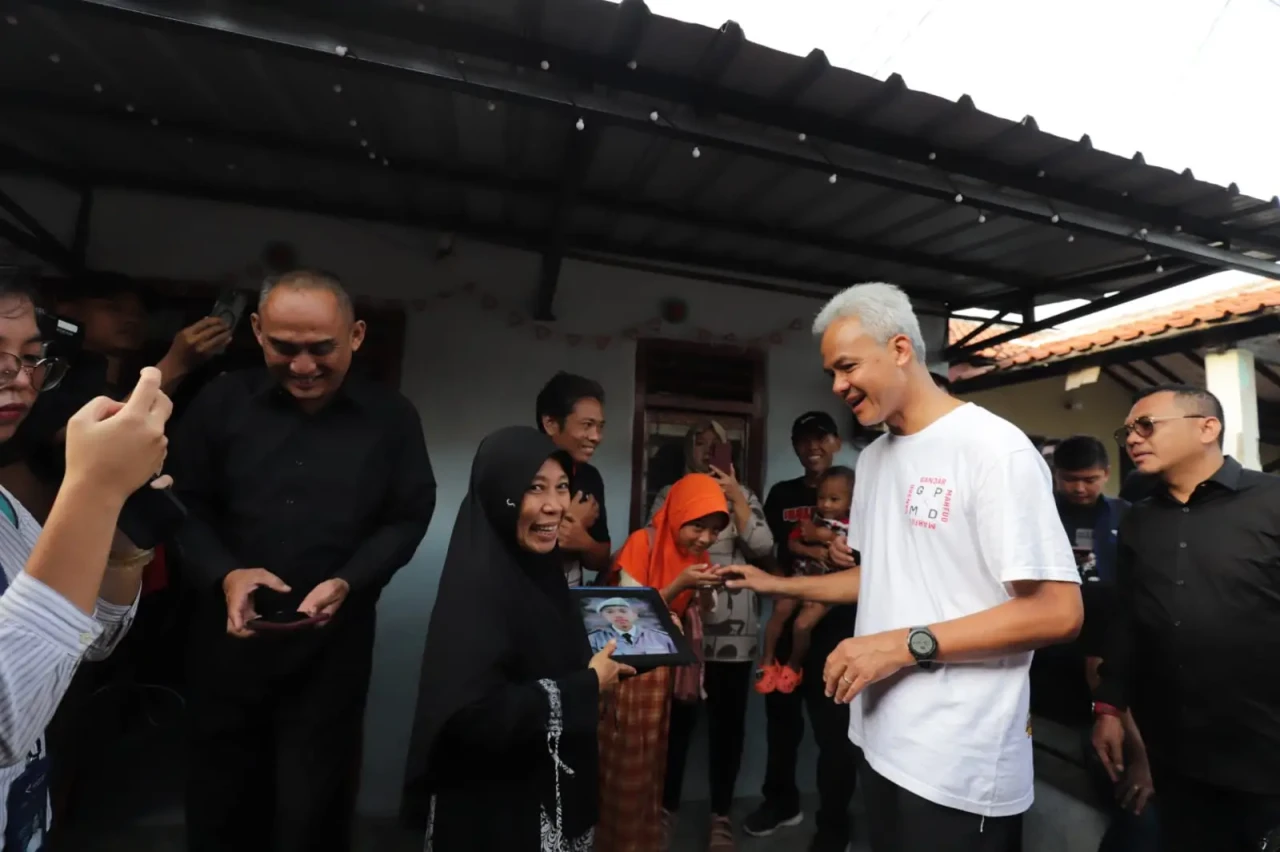 Sambil Berolahraga,...