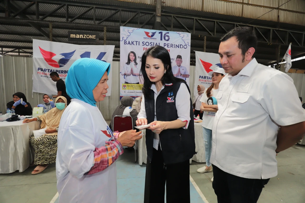 Partai Perindo Gencarkan...