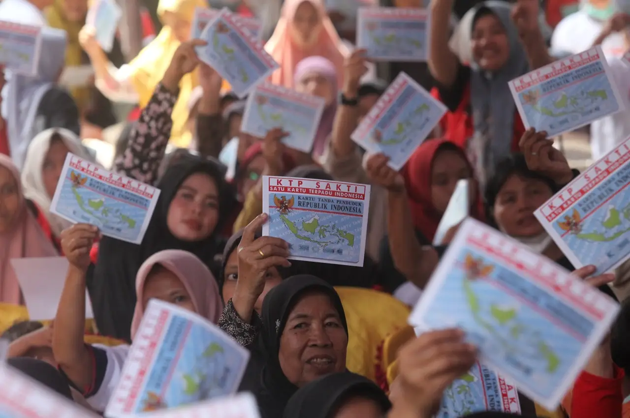 Galang Suara Akar Rumput,...