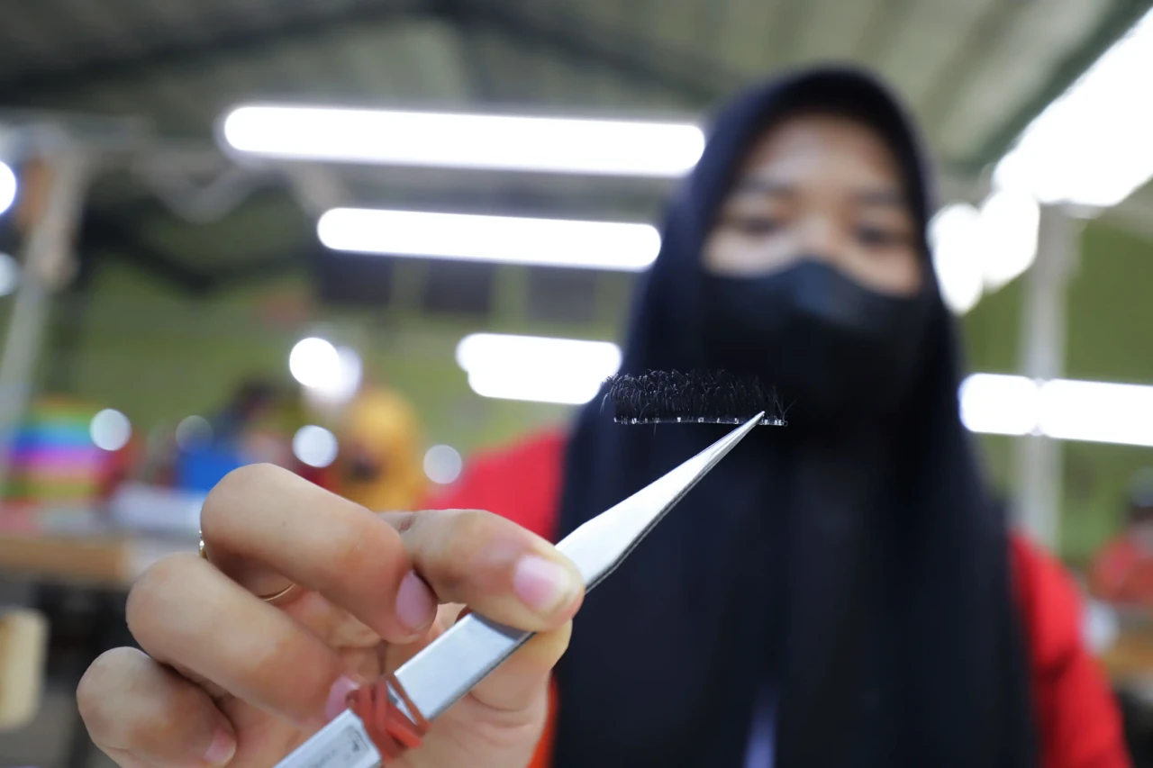Melihat dari Dekat Produksi...