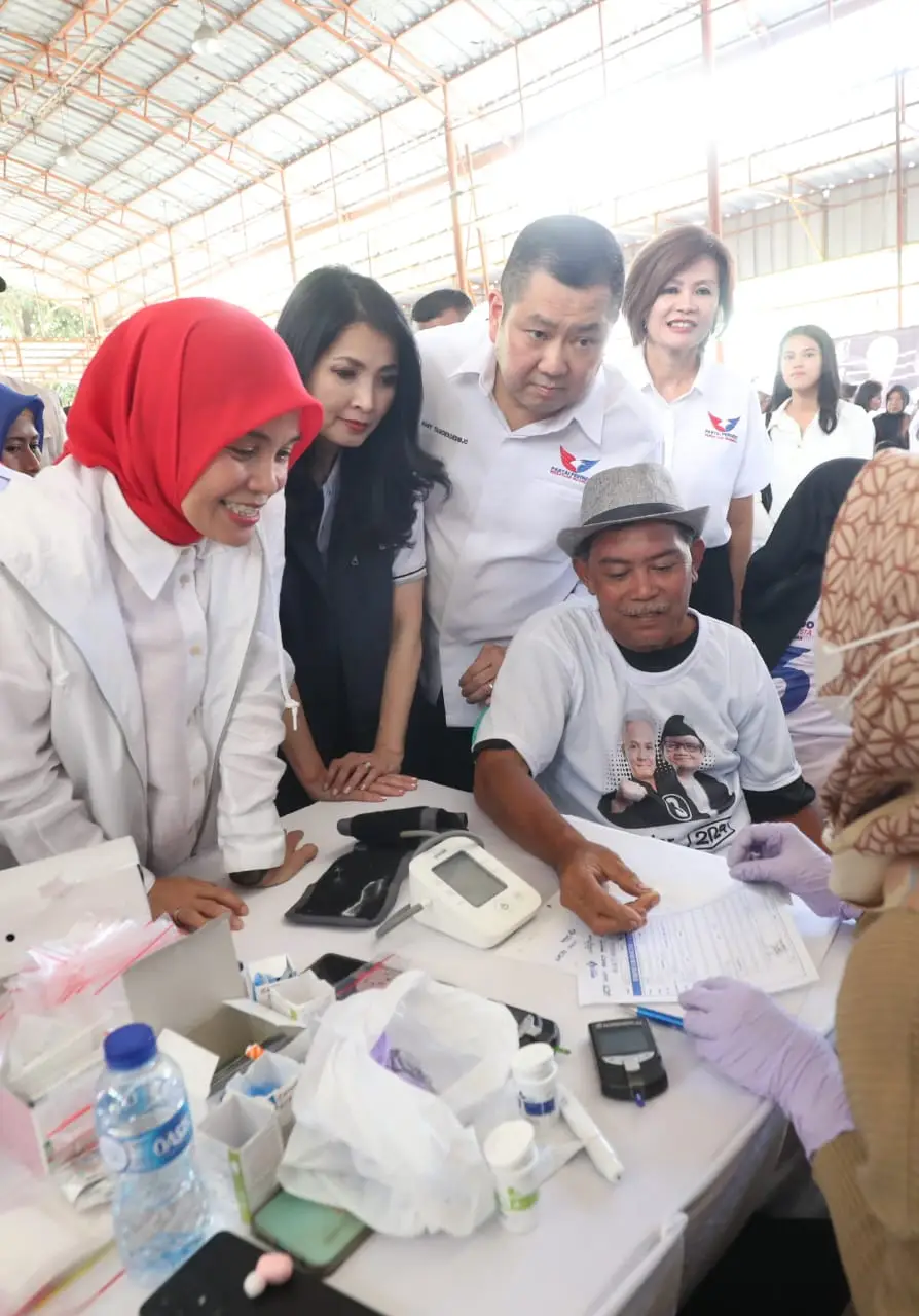 Atikoh Ganjar Puji Partai...