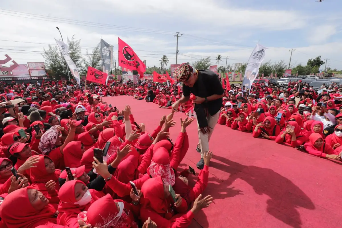 Hajatan Rakyat di Lampung...