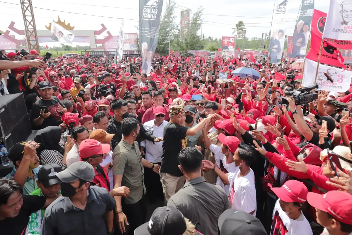 Hajatan Rakyat di Lampung...