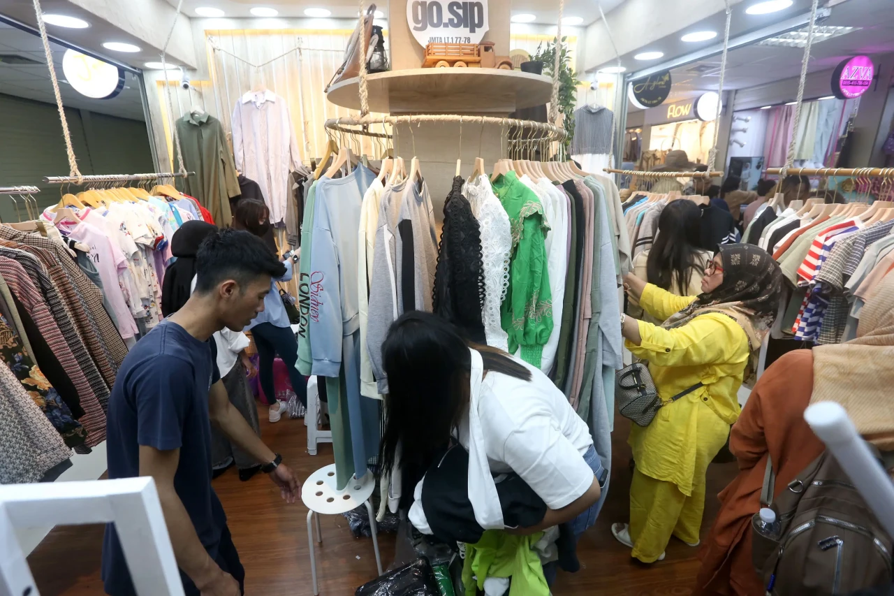 Sentra Fashion Impor...