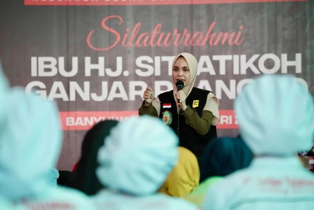 Siti Atikoh Sapa Petani...