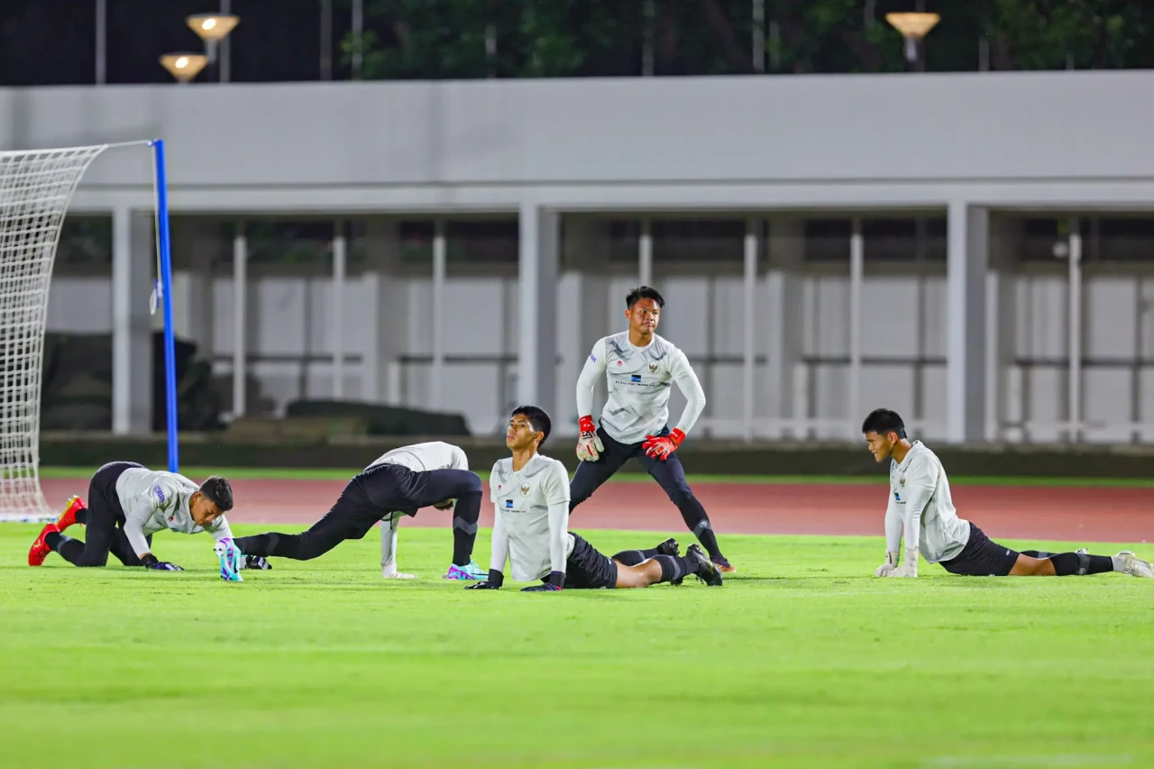 Latihan Timnas Indonesia...