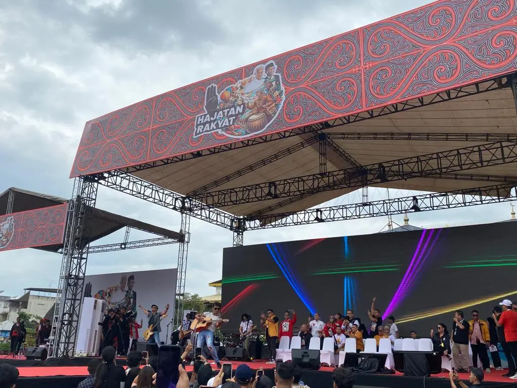 Meriahkan Hajatan Rakyat...