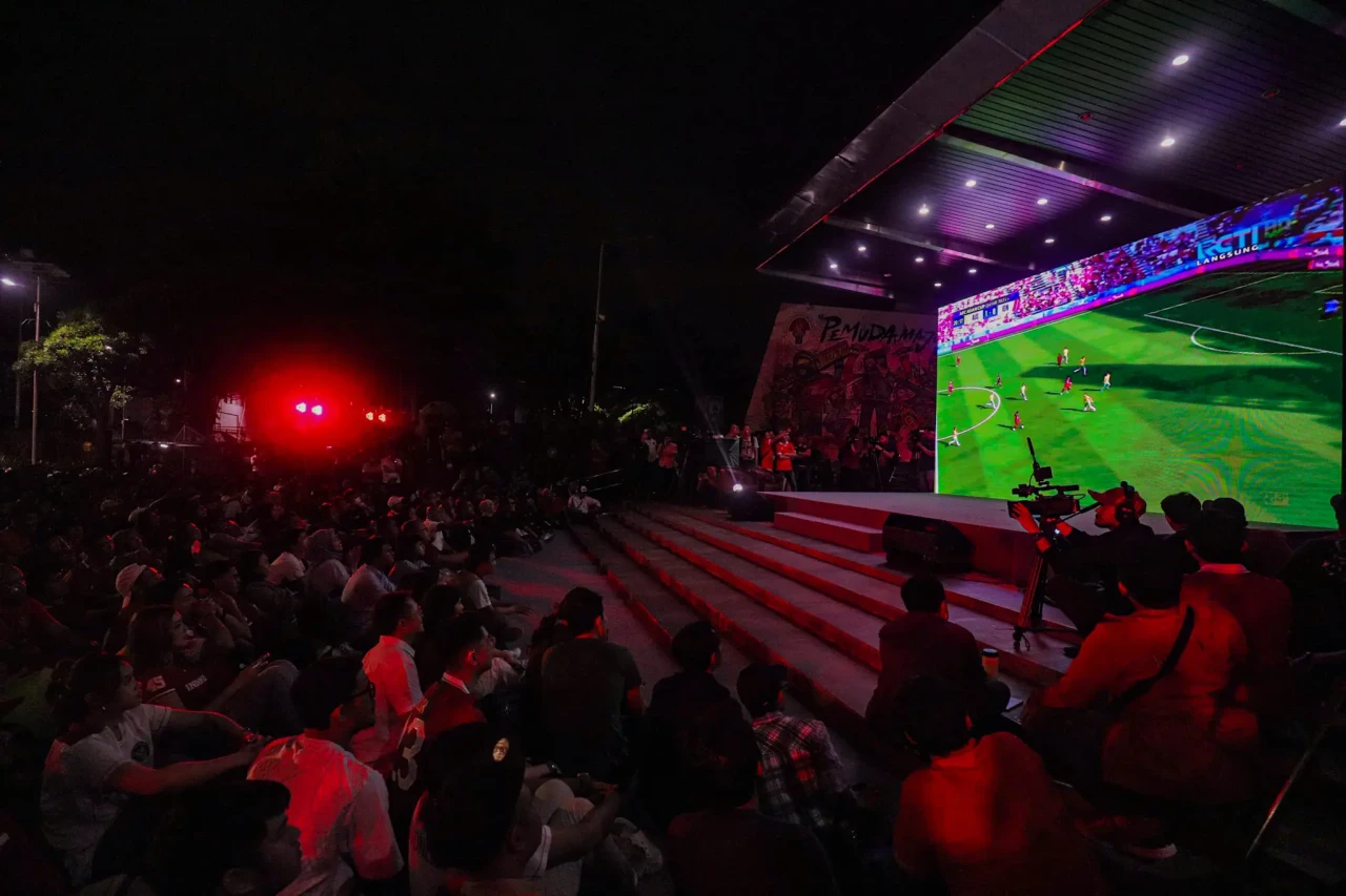 Suasana Nonton Bareng...