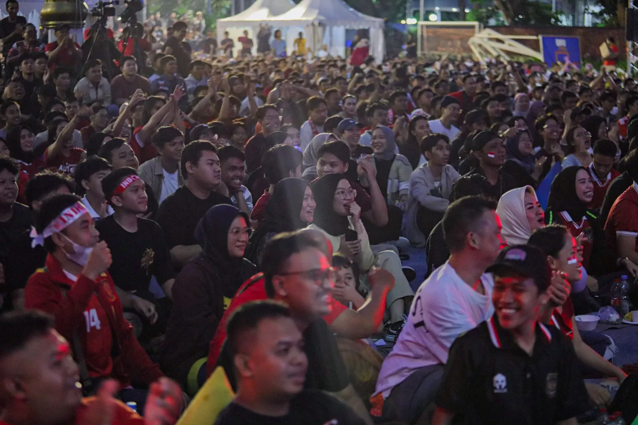 Suasana Nonton Bareng...