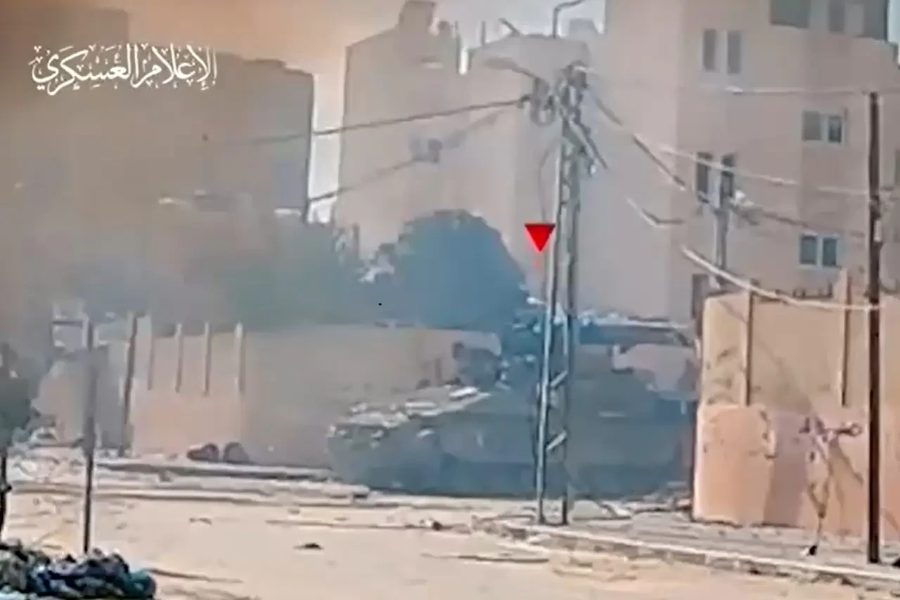 Tank-tank Zionis Israel...