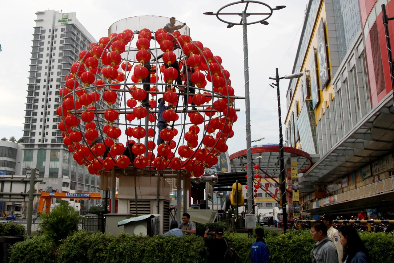 Hiasan Lampion Sambut...