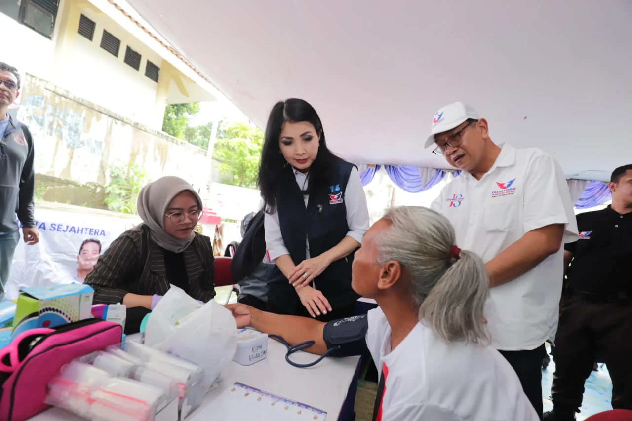 Partai Perindo Bagikan...