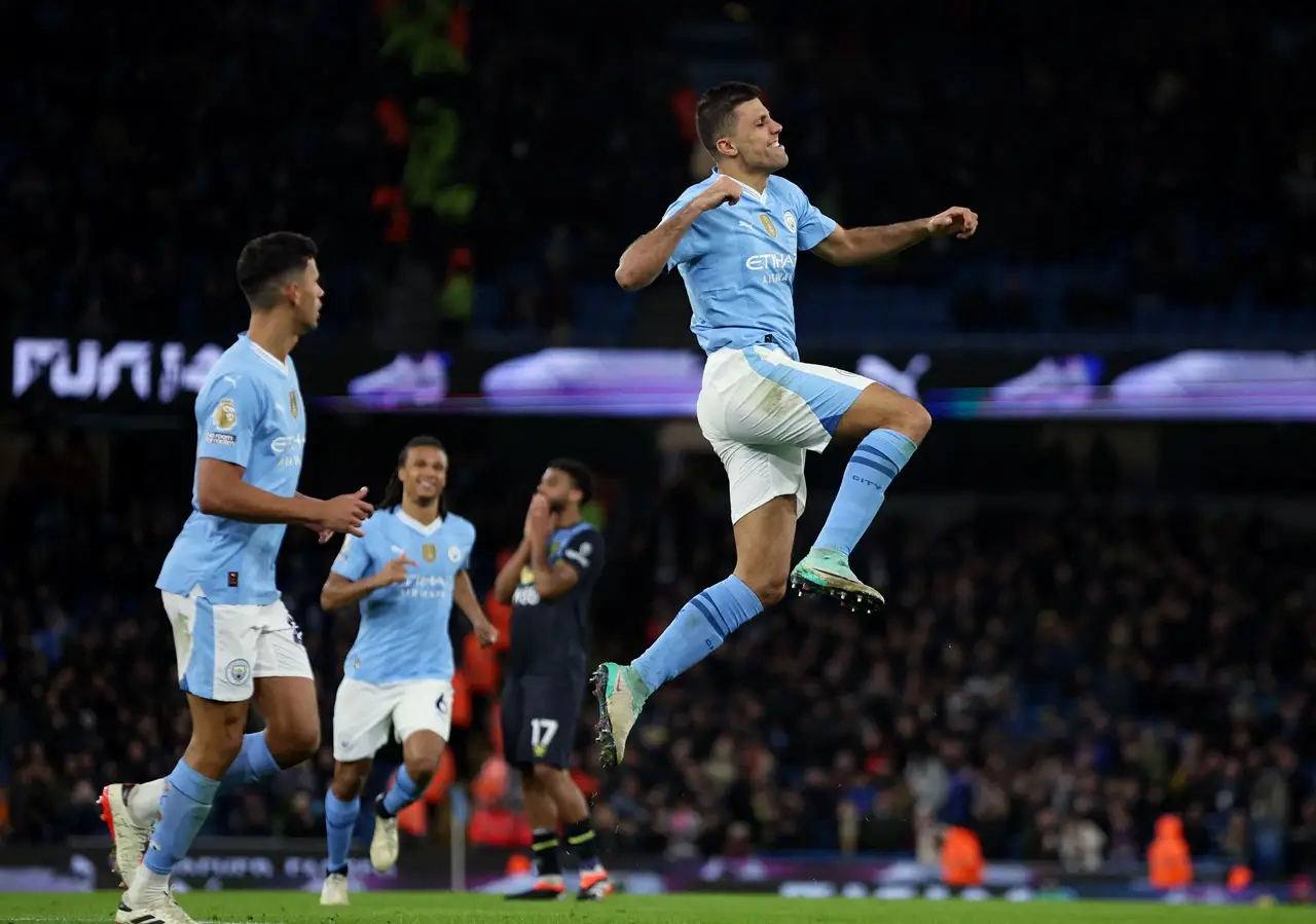 Manchester City vs Burnley:...