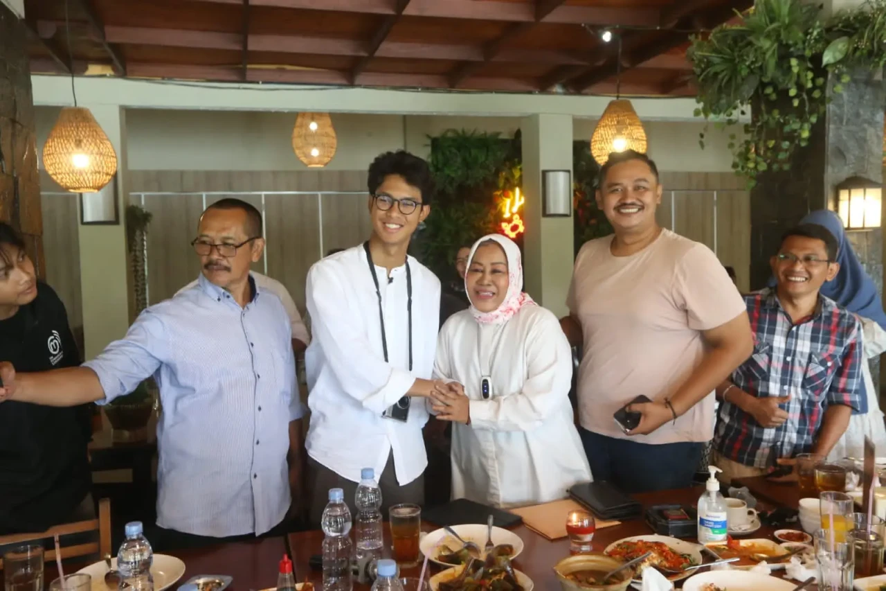 Alam Ganjar Kongkow...