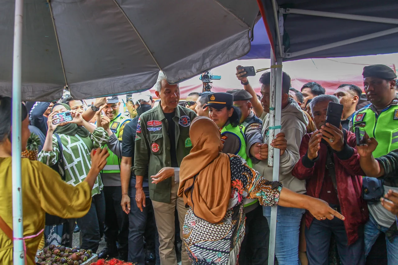 Potret Blusukan Capres...