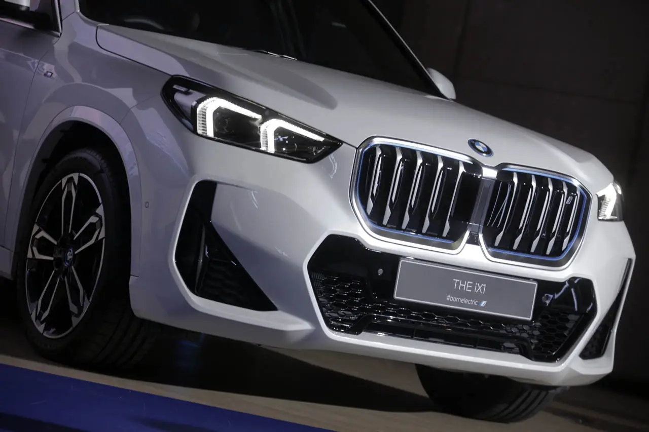 BMW Indonesia Luncurkan...