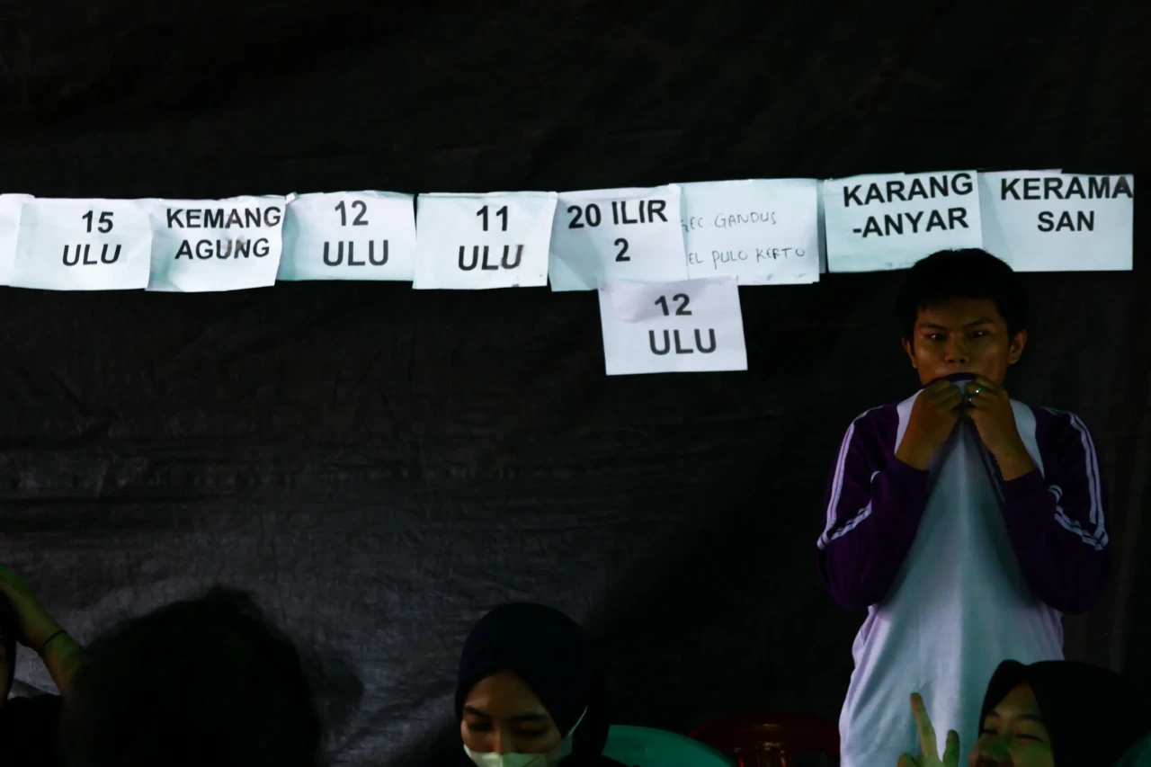 Sumringah Warga Palembang...