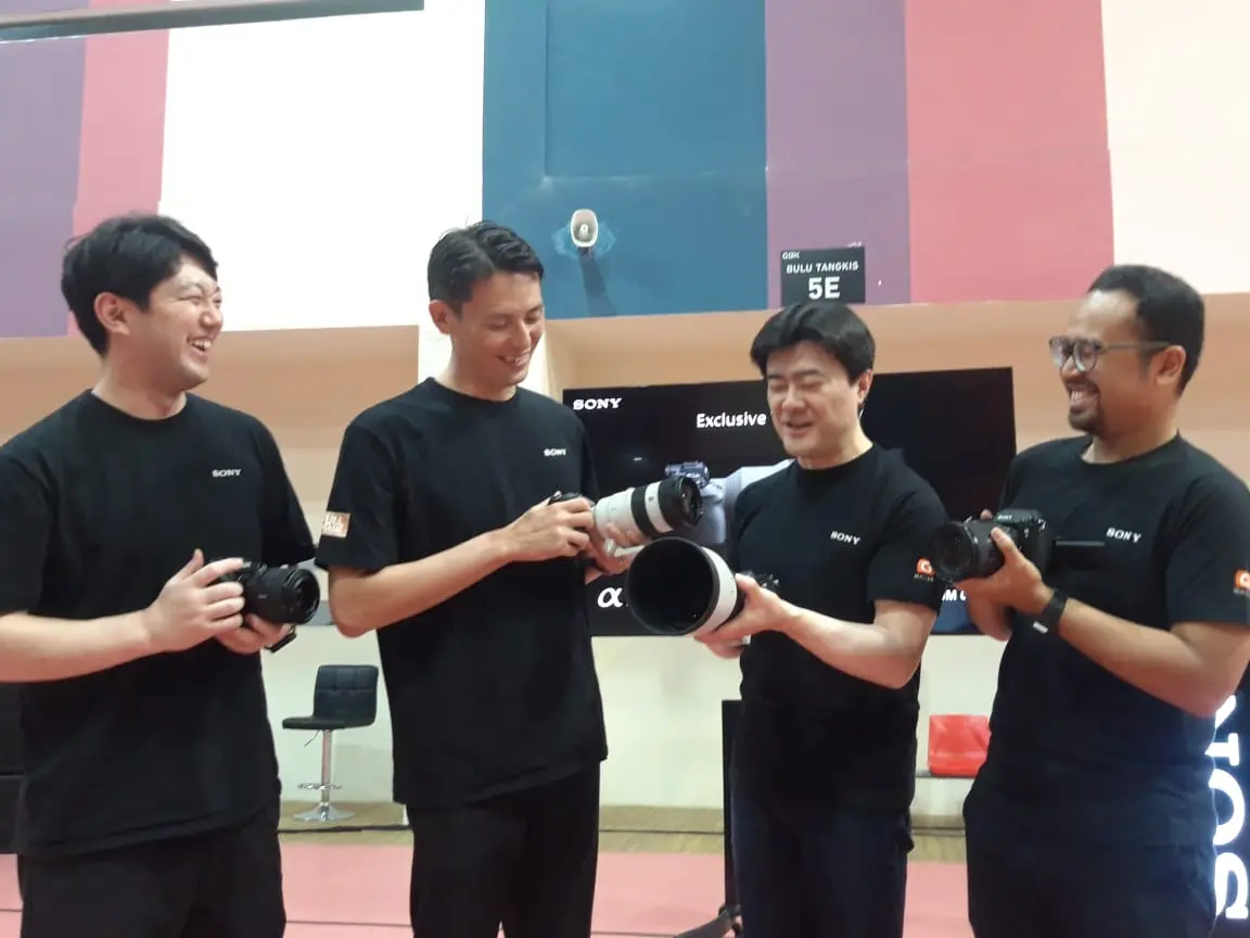 Sony Perkenalkan Kamera...