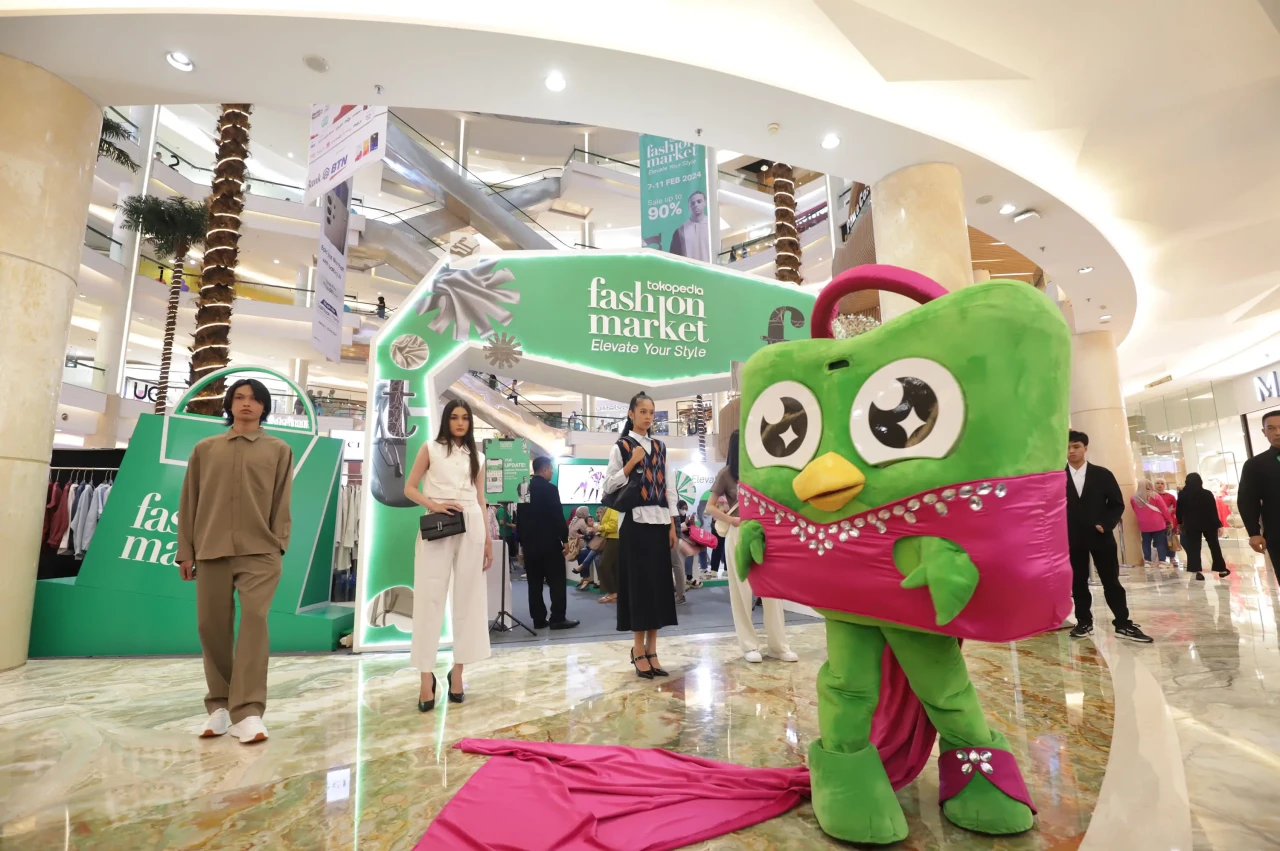 Pembukaan Tokopedia...