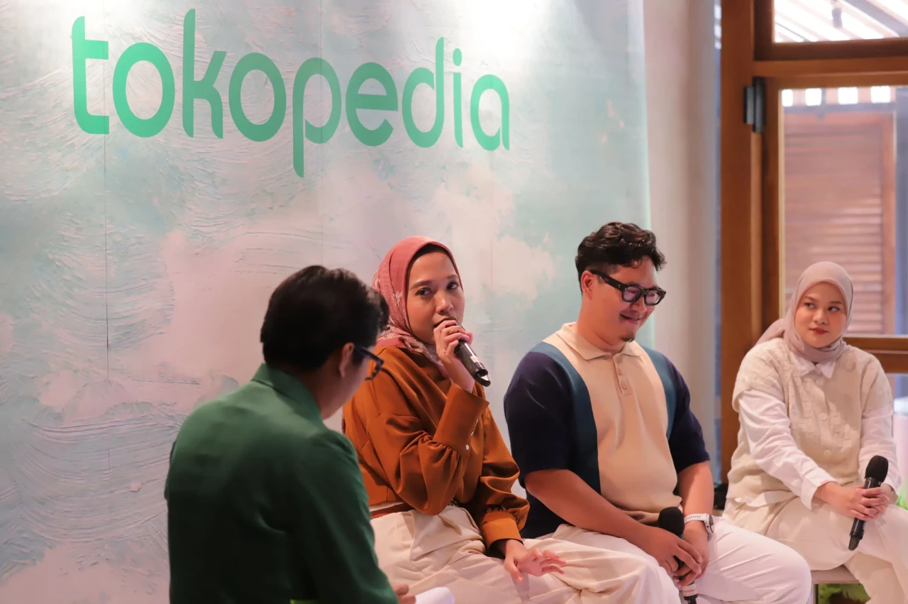 Pembukaan Tokopedia...