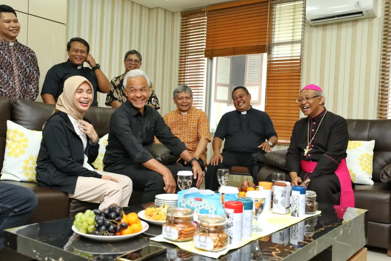 Momen Ganjar Pranowo...
