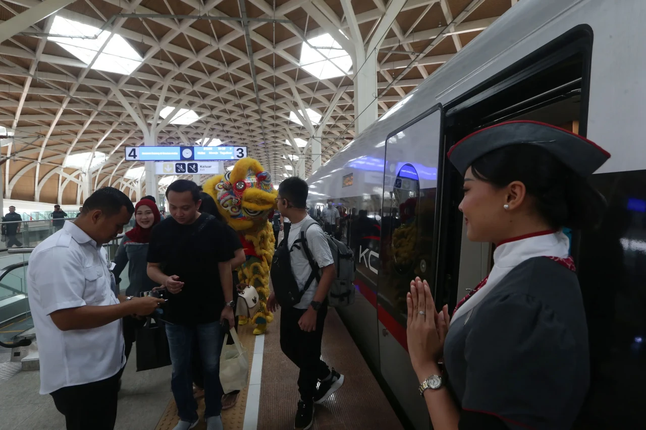 Peningkatan Jumlah Penumpang...