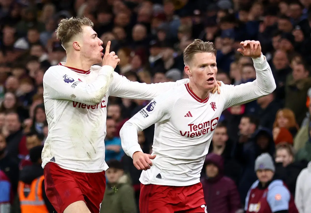 Manchester United Permalukan...