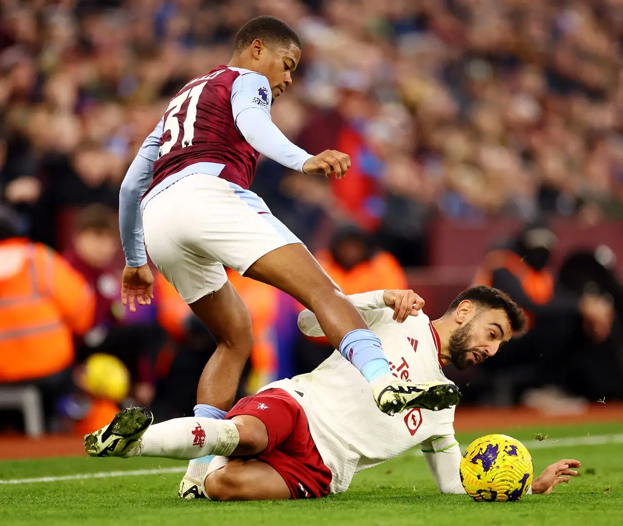 Manchester United Permalukan...