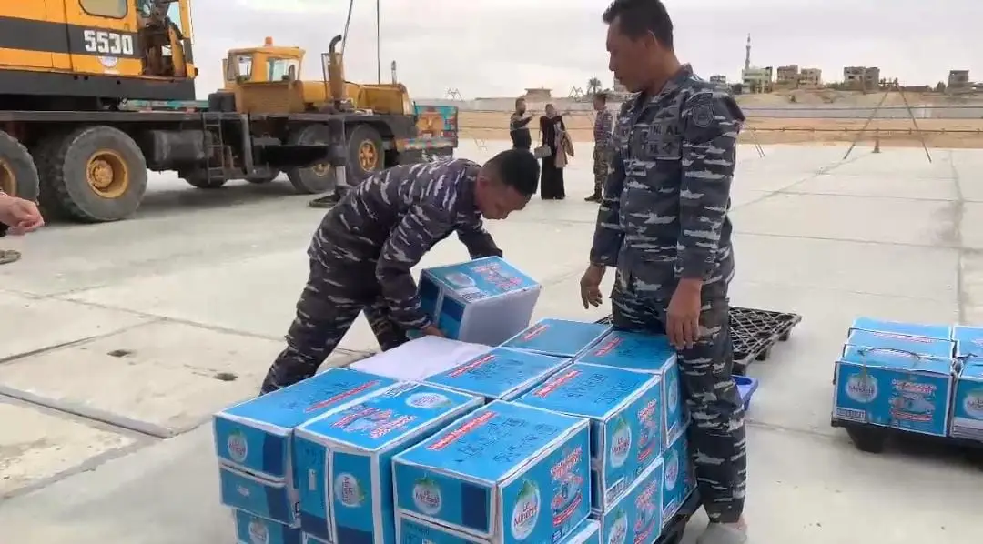 Bawa Berbagai Bantuan...