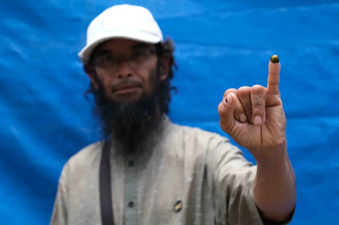 Potret Jemaah An-Nadzir...