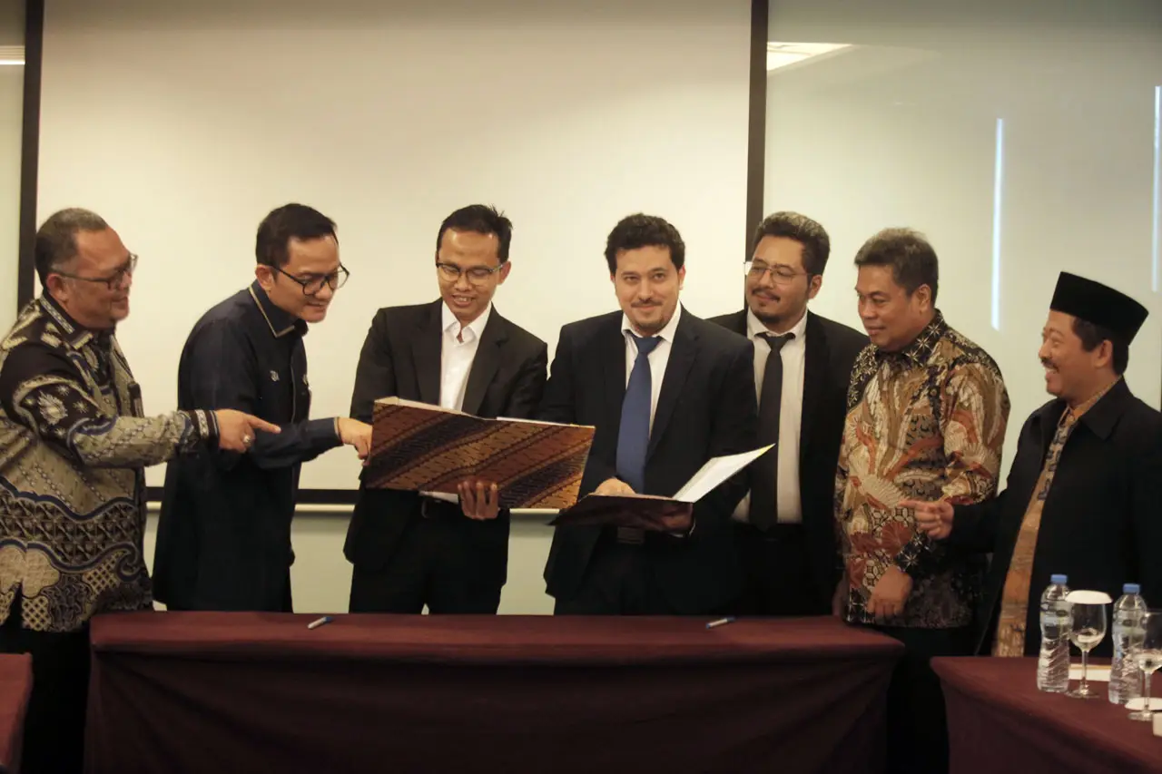 Tingkatkan Layanan Haji...
