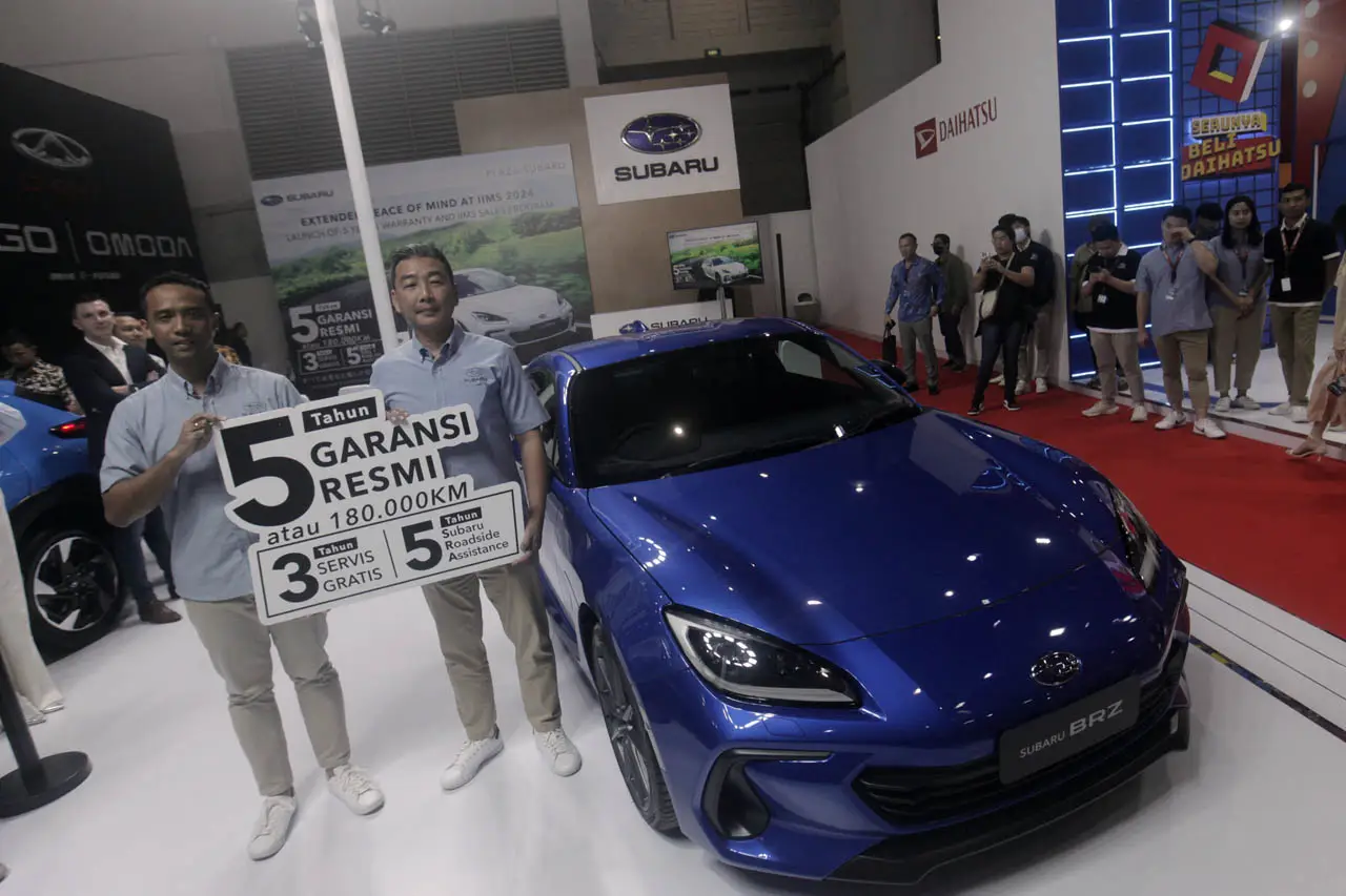 Subaru BRZ Hadir di...