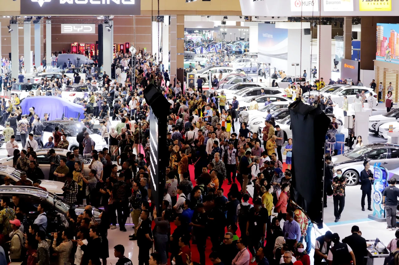 Pameran Otomotif IIMS...