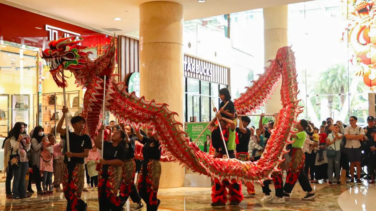Festival Naga Barongsai...
