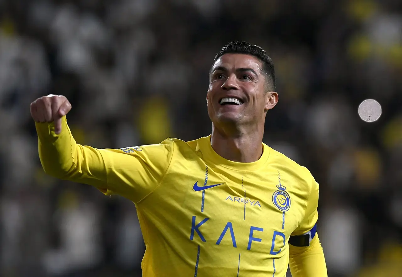 Uhuuy! Ronaldo Lampaui...