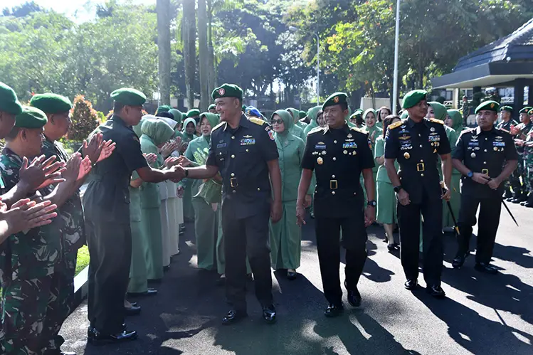 Pangdam IV/Diponegoro...