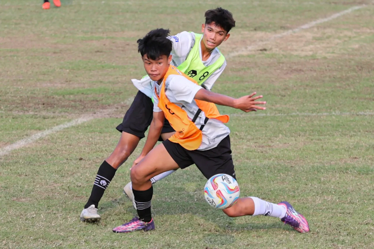 Latihan Perdana Timnas...