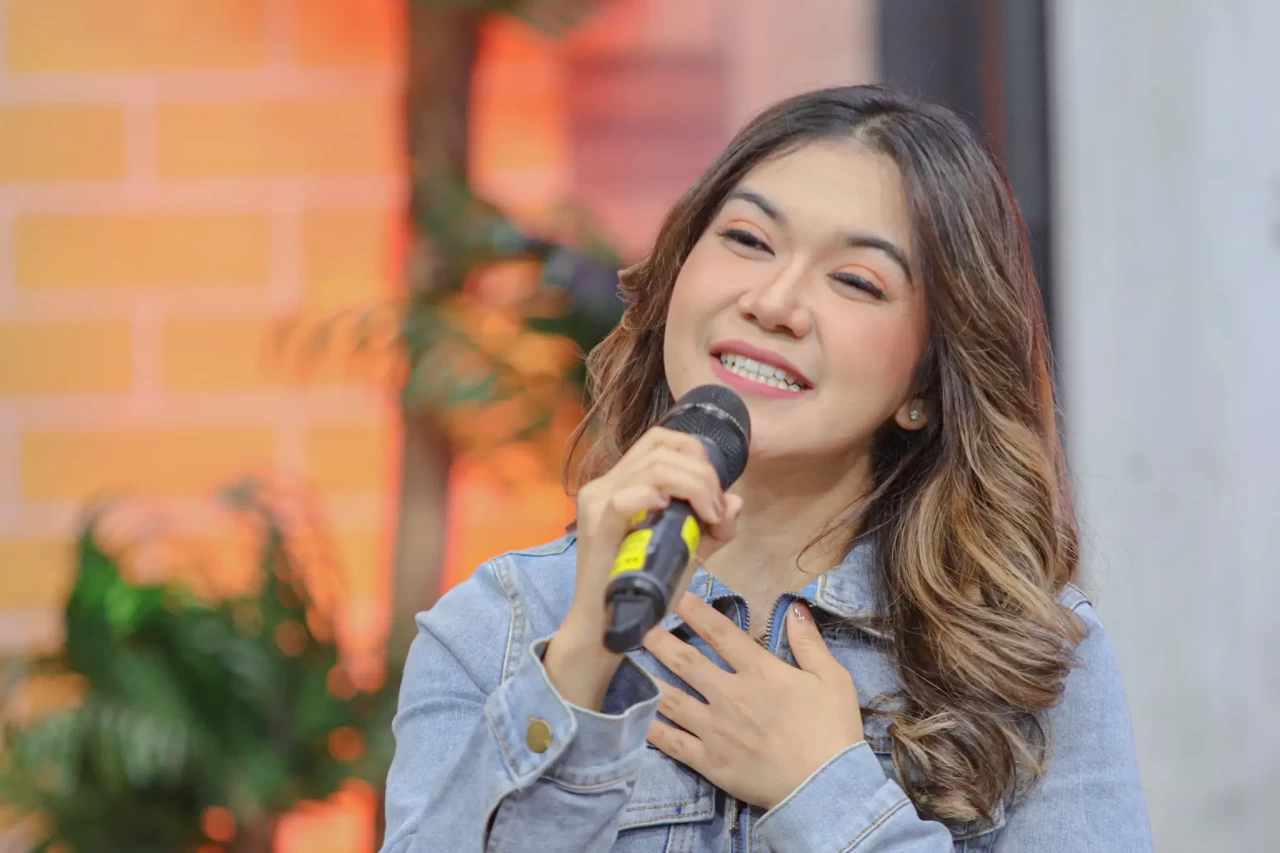 Ebin Luncurkan Single...
