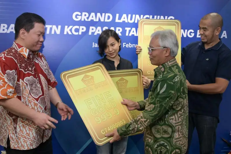 Penuhi Kebutuhan Transaksi...
