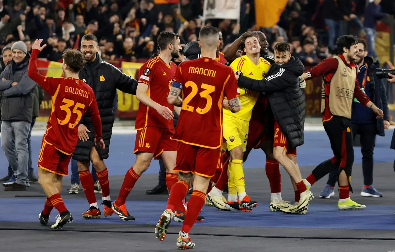 AS Roma Vs Feyenoord:...