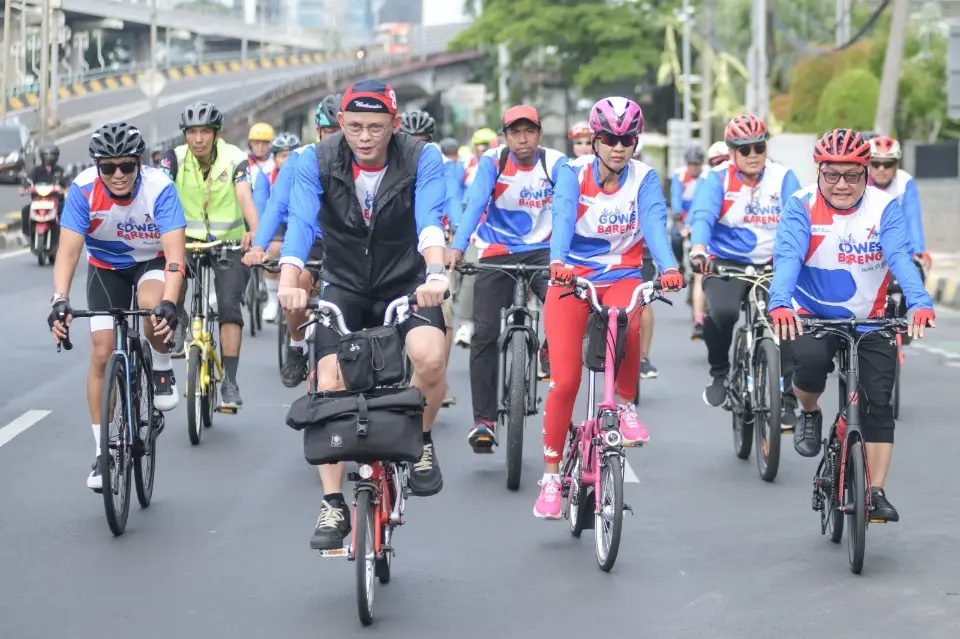 Ratusan Peserta Meriahkan...