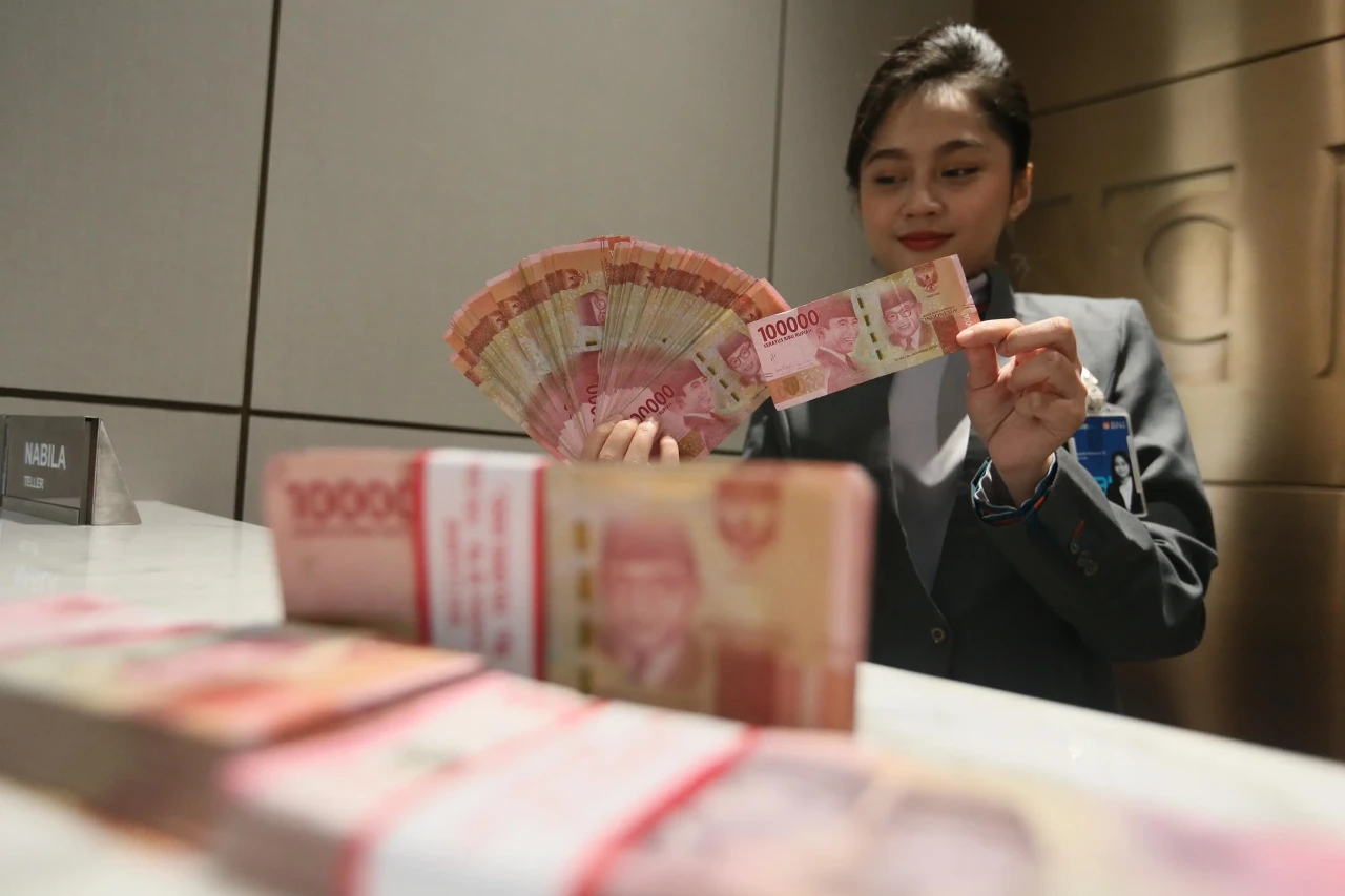 Nilai Tukar Rupiah Ditutup...