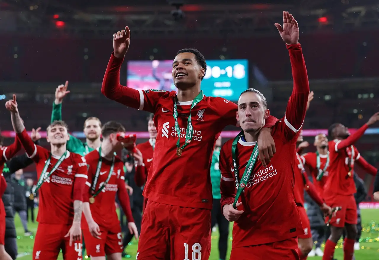 Liverpool Juara Carabao...