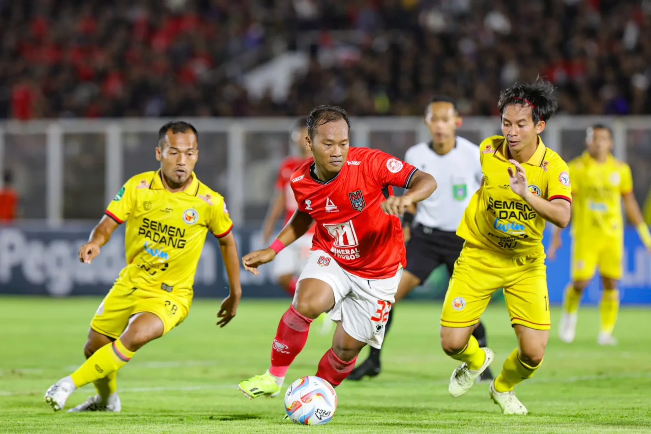 Hasil Semifinal Liga...