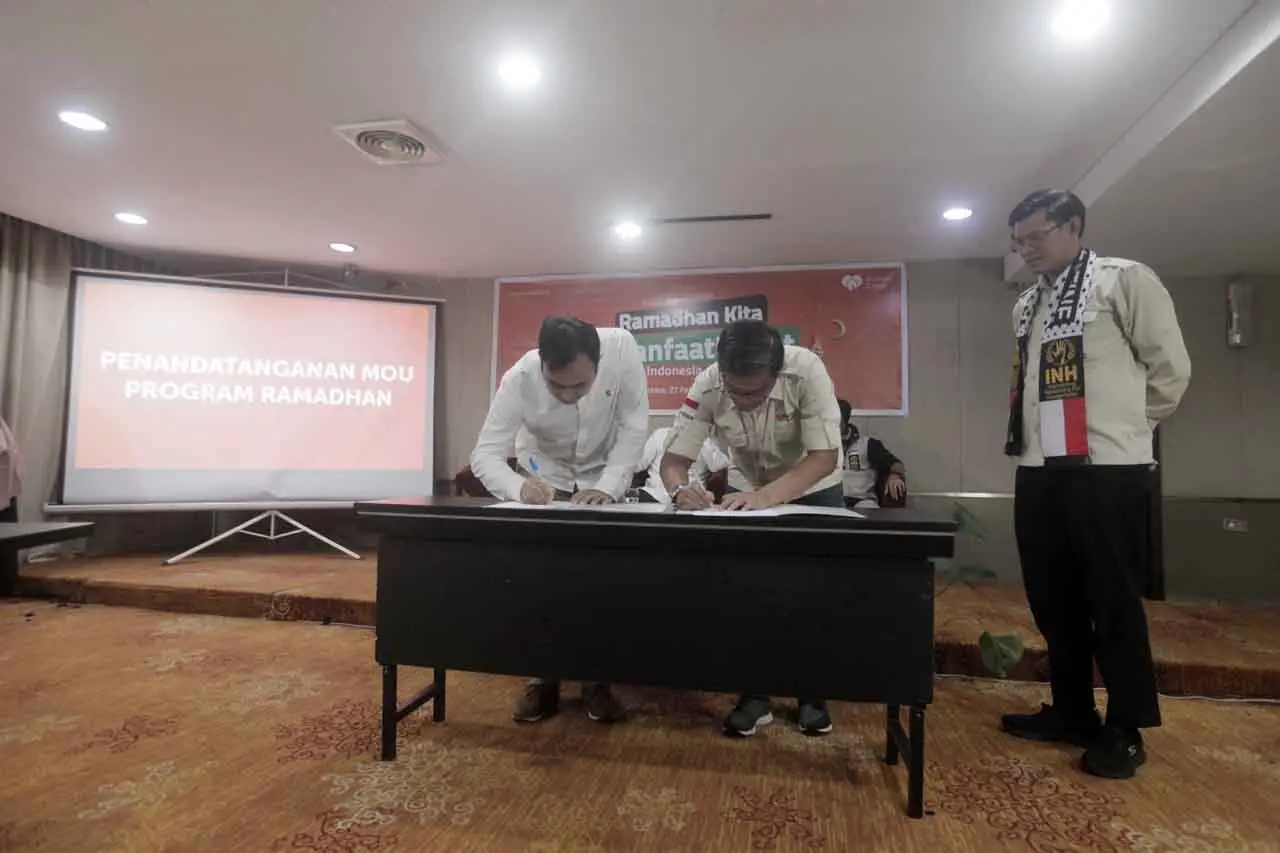 Rumah Zakat Targetkan...