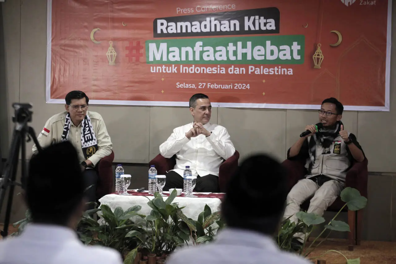 Rumah Zakat Targetkan...