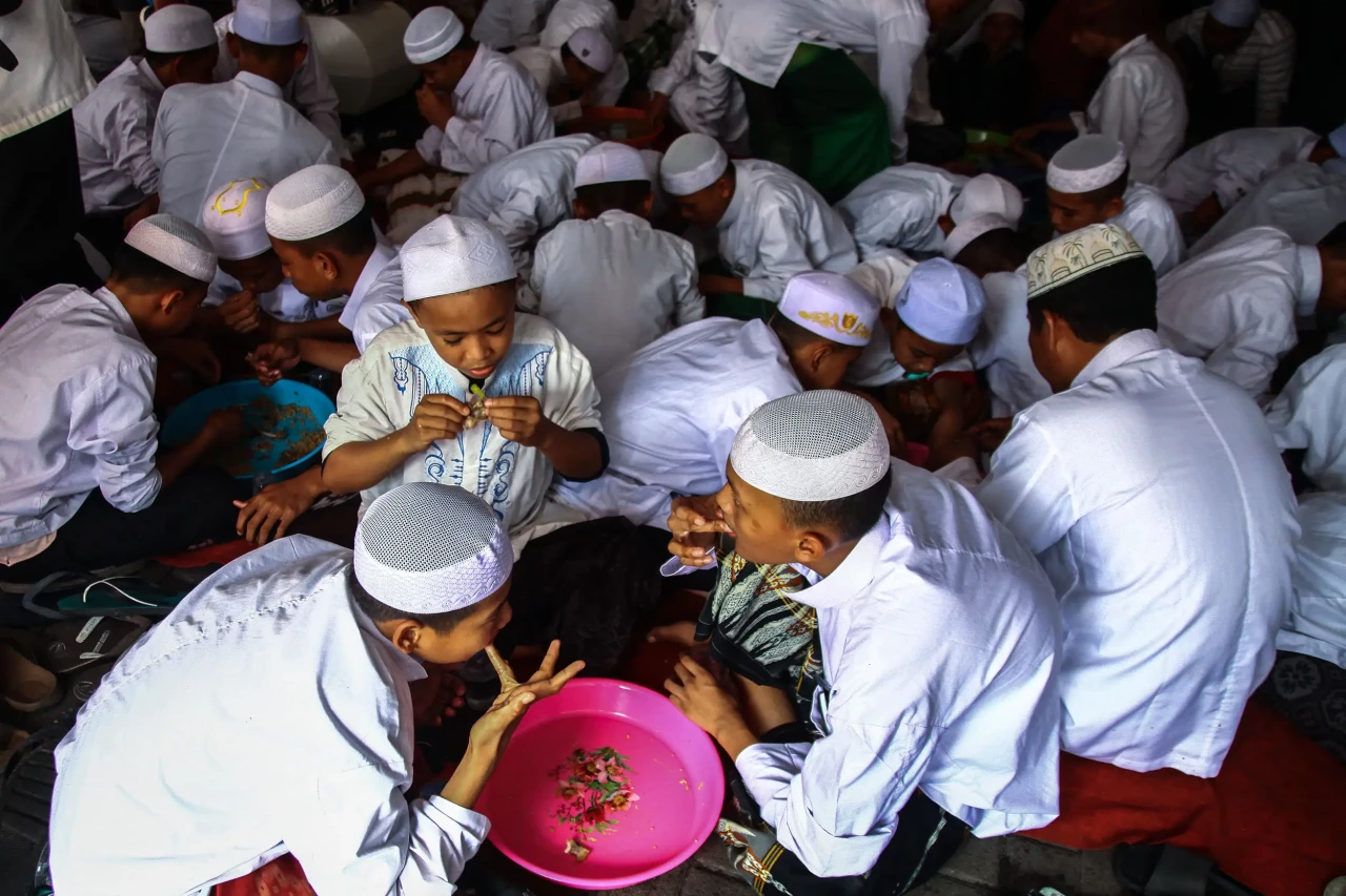 Potret Kemeriahan Arakan...