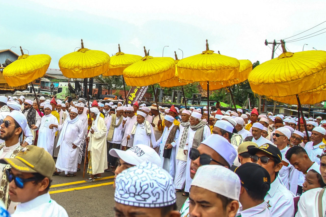 Potret Kemeriahan Arakan...