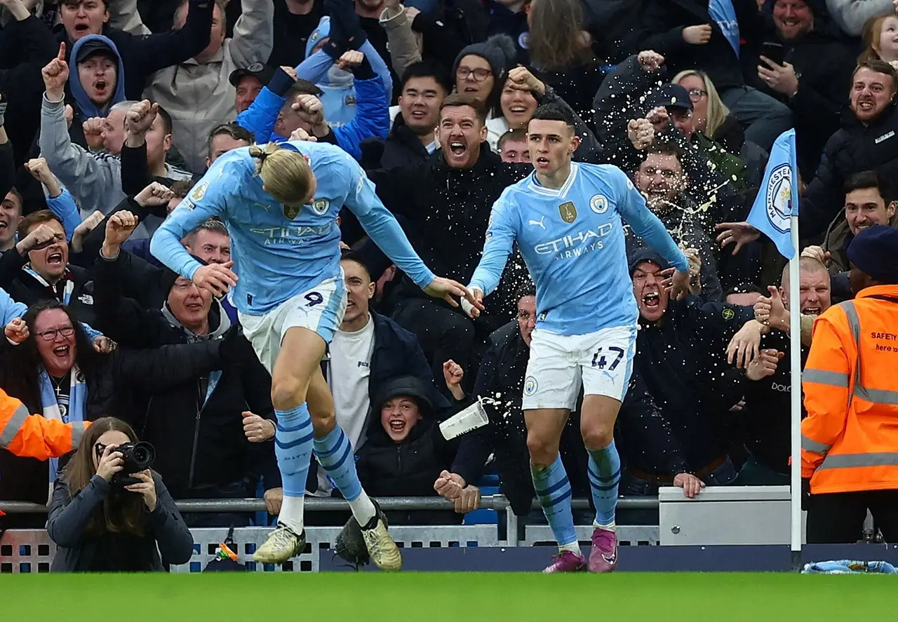 Derbi Manchester: Setan...